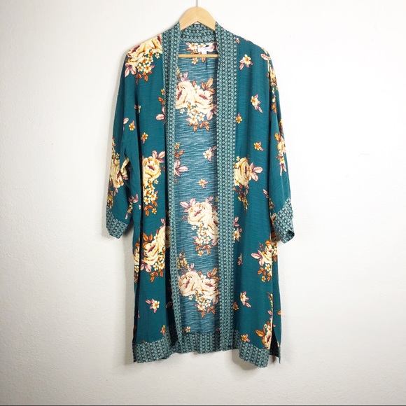 Xhilaration Sweaters - 🌿 Xhilaration Teal Green Floral Kimono duster